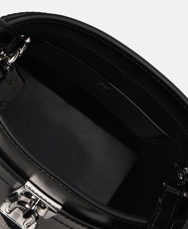 Givenchy Leather bucketbag