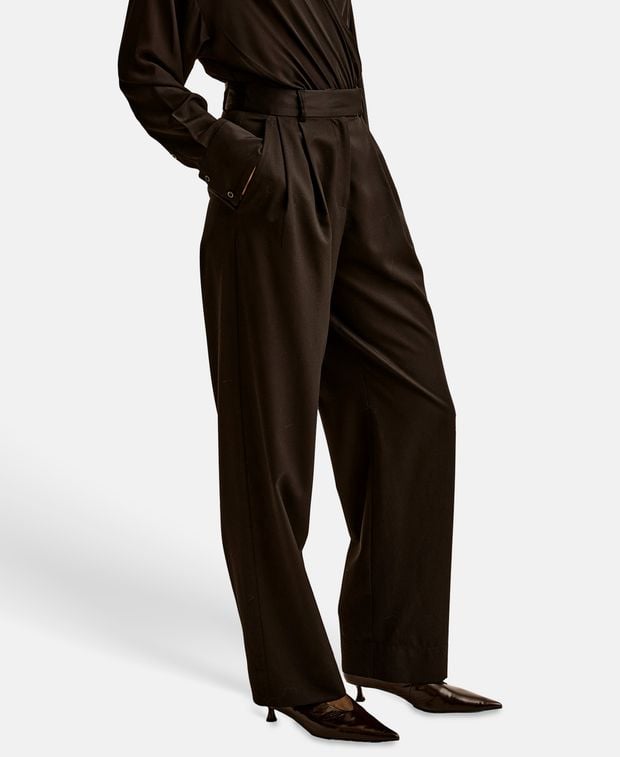 Esse Studios Wool-blend trousers Tux
