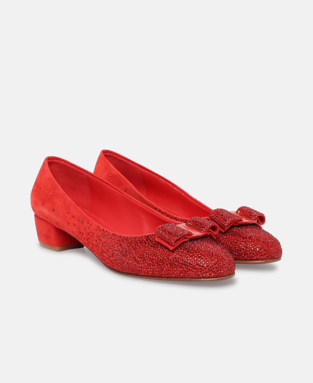 Salvatore Ferragamo Vara Pumps Red