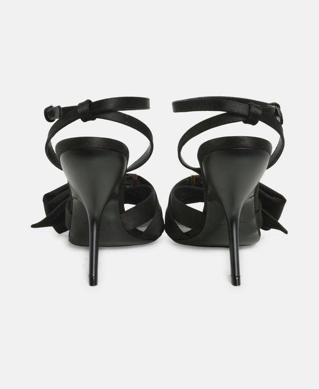 Salvatore Ferragamo Helena X5 Ankle strap sandals Black
