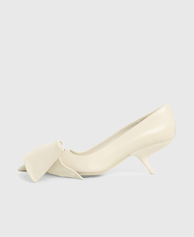 Salvatore Ferragamo Erica 55 Pumps Ice