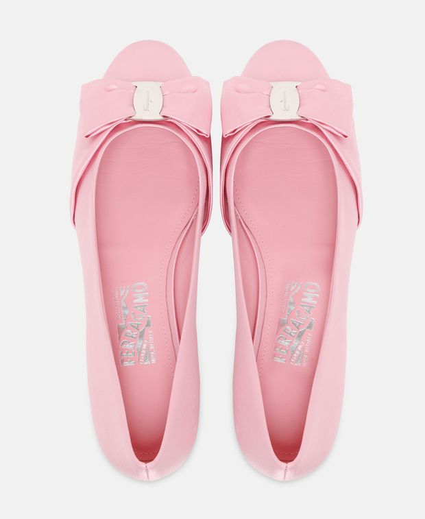 Salvatore Ferragamo Varina Ballet flats Pink