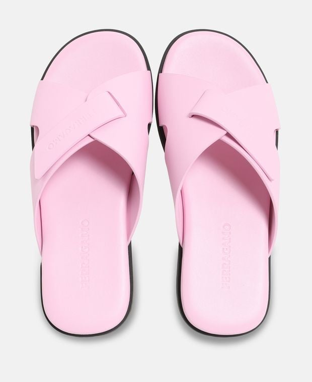Salvatore Ferragamo Fidal Mules Pink