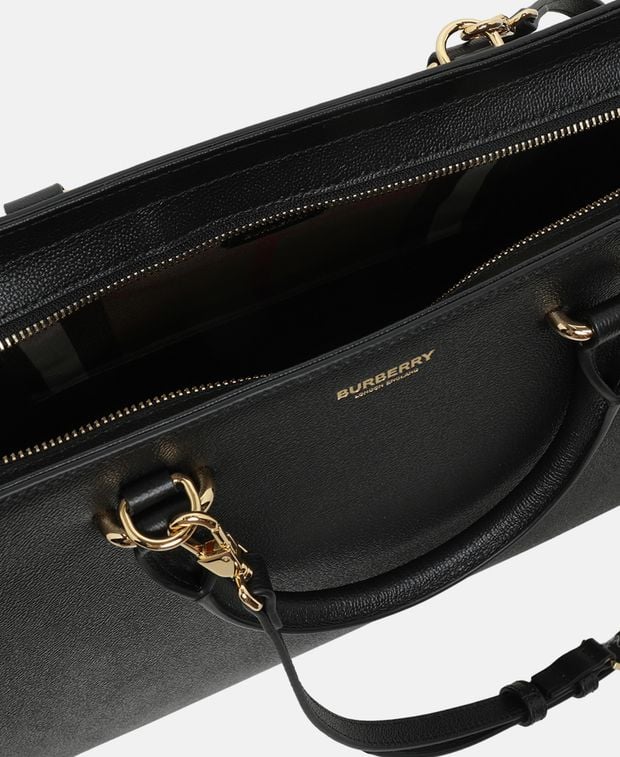 Burberry Leather handbag