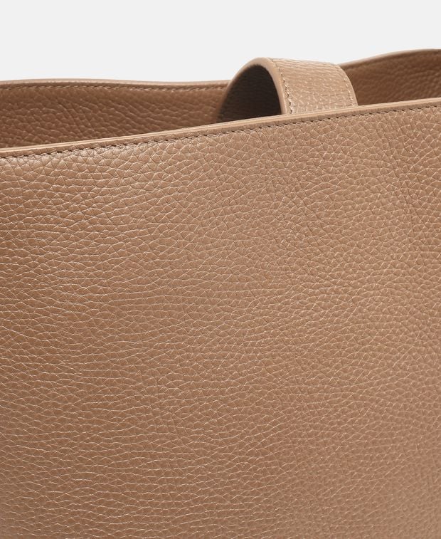 Burberry Leather bucketbag