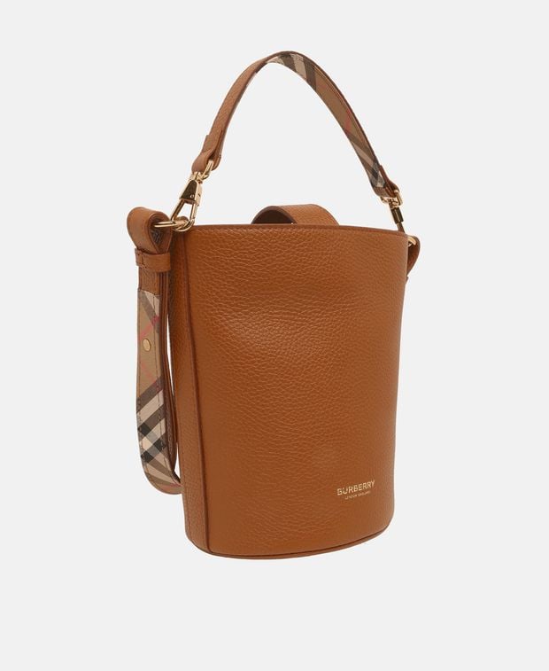 Burberry Leather bucketbag