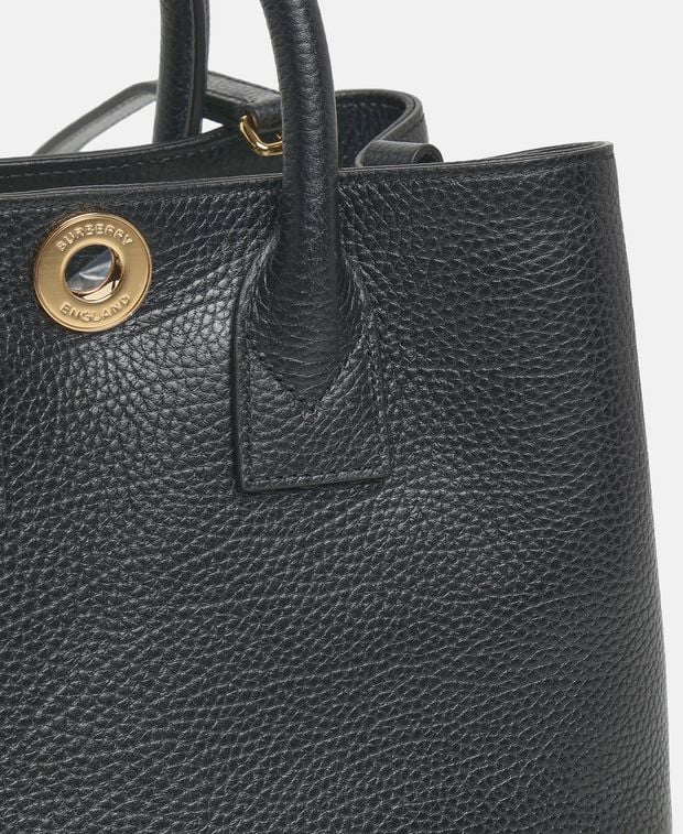 Burberry Leather handbag