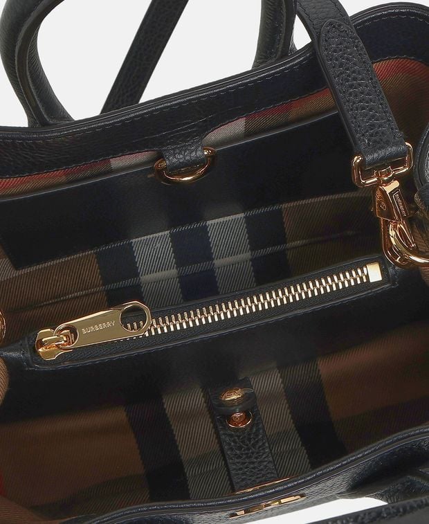 Burberry Leather handbag