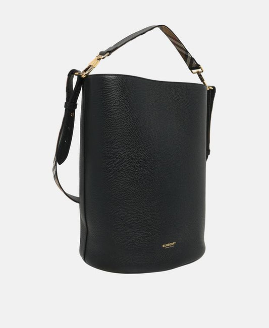 Burberry Leather bucketbag