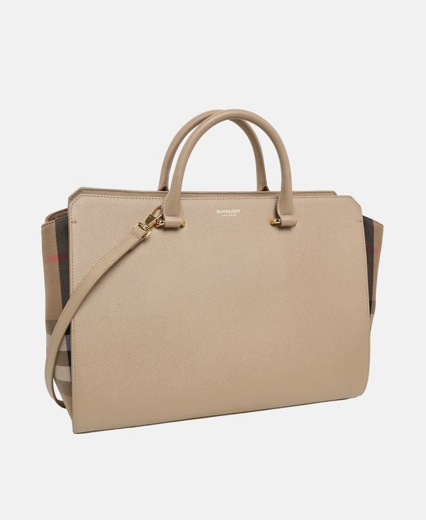 Burberry Leather handbag