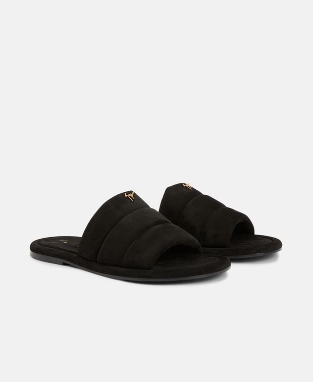 Giuseppe Zanotti Slides