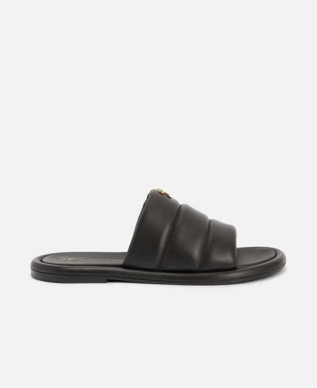 Giuseppe Zanotti Slides
