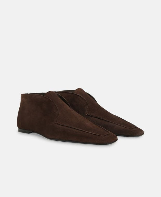 Toteme Desert boots