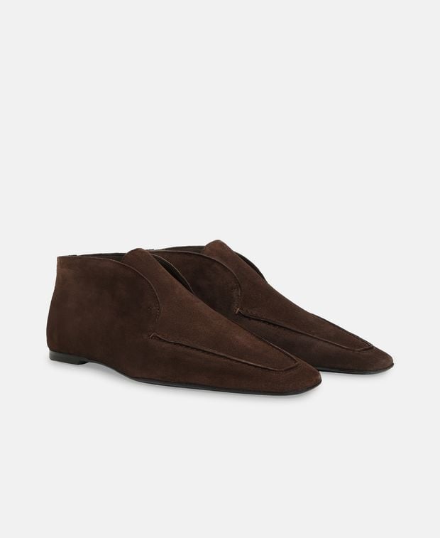 Toteme Desert boots