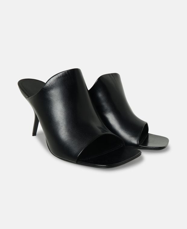 Salvatore Ferragamo Mules Era