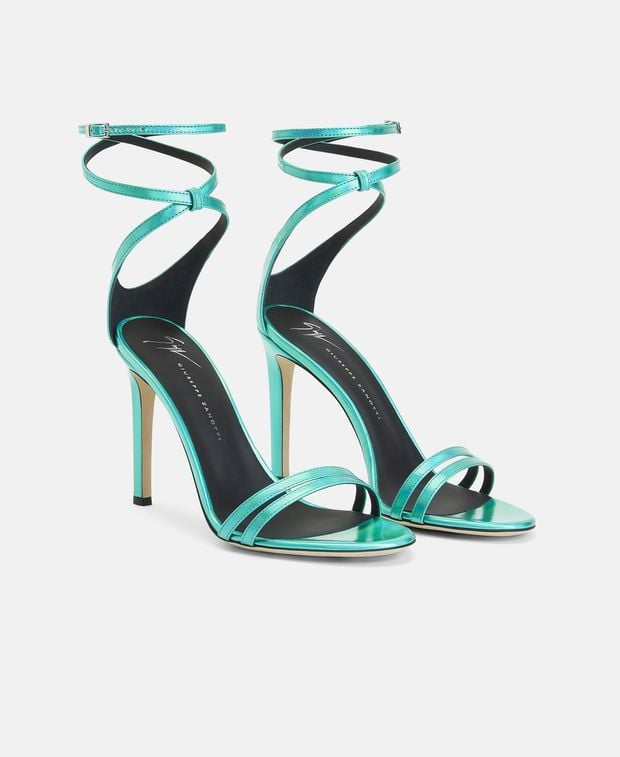 Giuseppe Zanotti Ankle strap sandals Basic 105