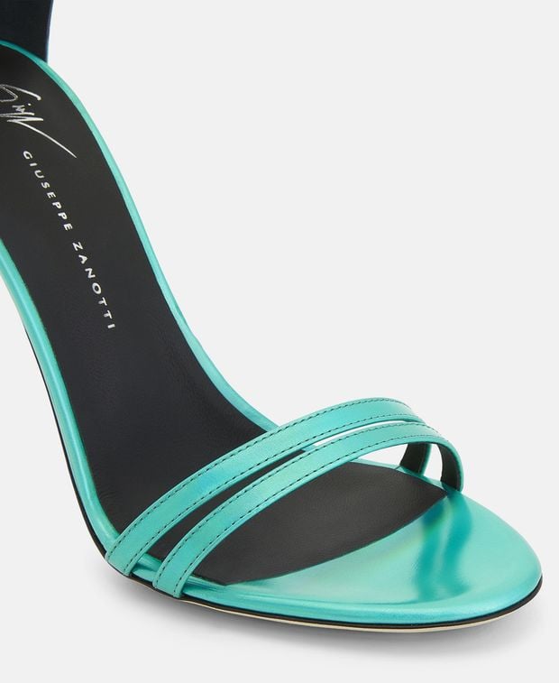 Giuseppe Zanotti Ankle strap sandals Basic 105