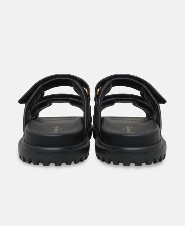 Dior Sandals Act