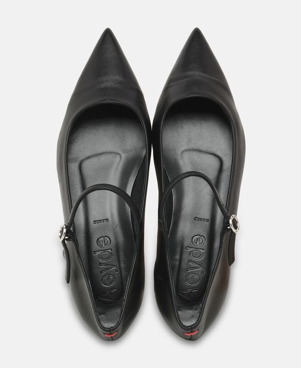 Aeyde Ballerina flat with straps Cleo