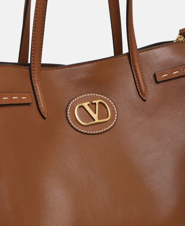 Valentino Garavani Leather handbag Antibes