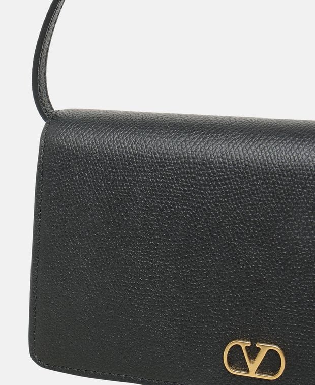 Valentino Garavani Leather shoulder bag Vlogo signature