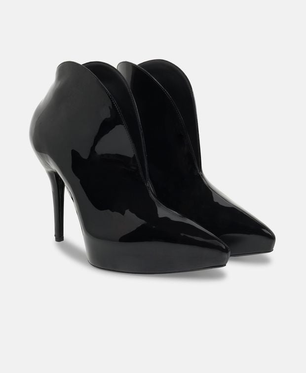Alaia Ankle boots