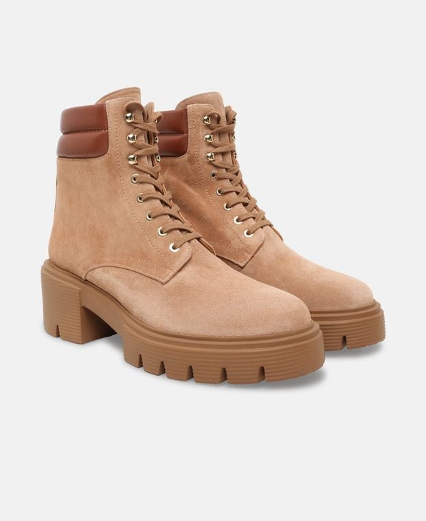 Stuart Weitzman Lace-up boots
