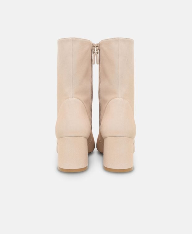 Stuart Weitzman Ankle boots Essentialist