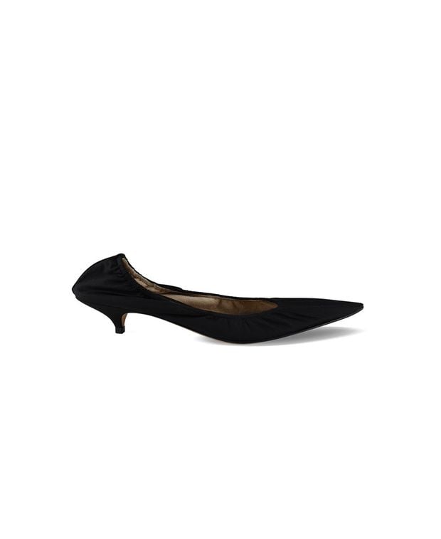 The Row Pumps