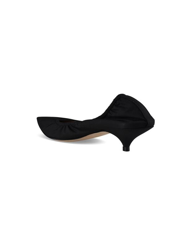 The Row Pumps