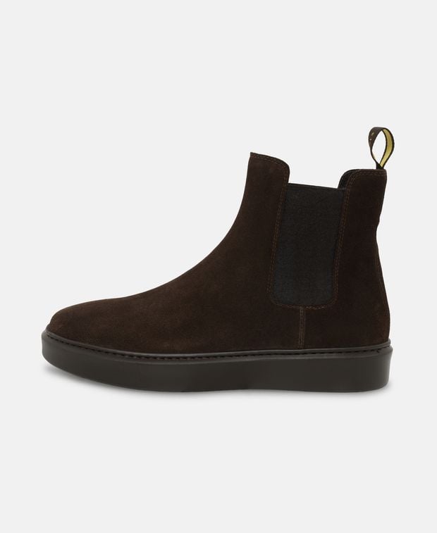 Doucal's Chelsea boots Alex