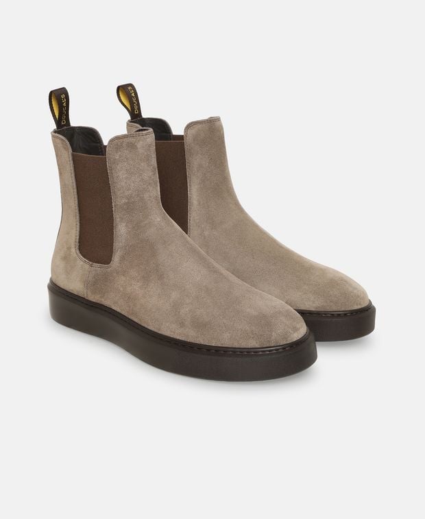Doucal's Chelsea boots Alex