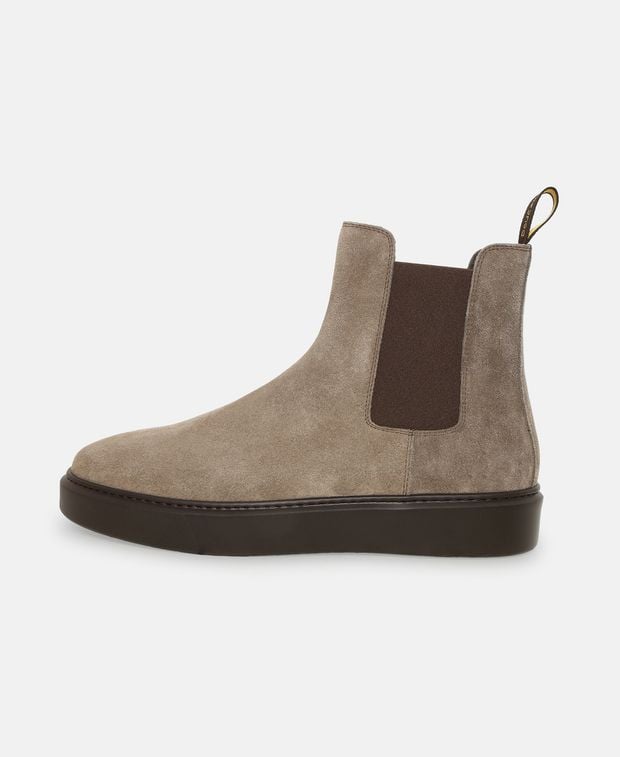 Doucal's Chelsea boots Alex