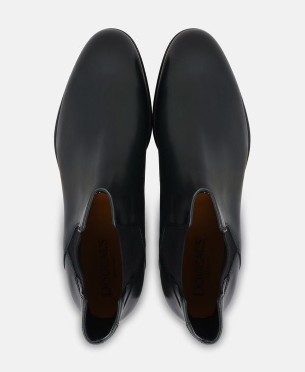 Doucal's Chelsea boots Fred