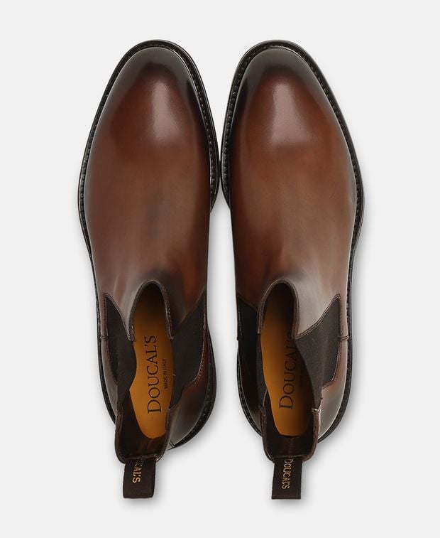 Doucal's Chelsea boots Verona