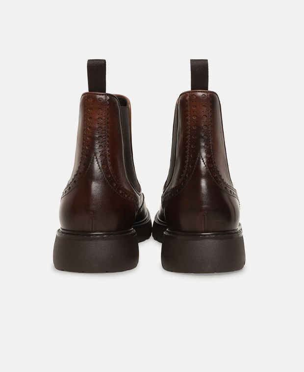 Doucal's Chelsea boots