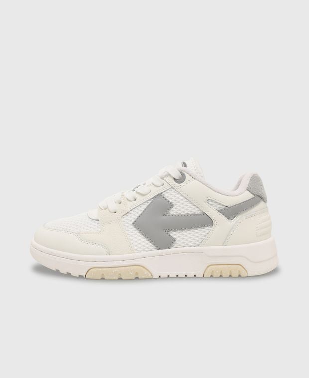 Off-White Sneakers Slim Out Of Office