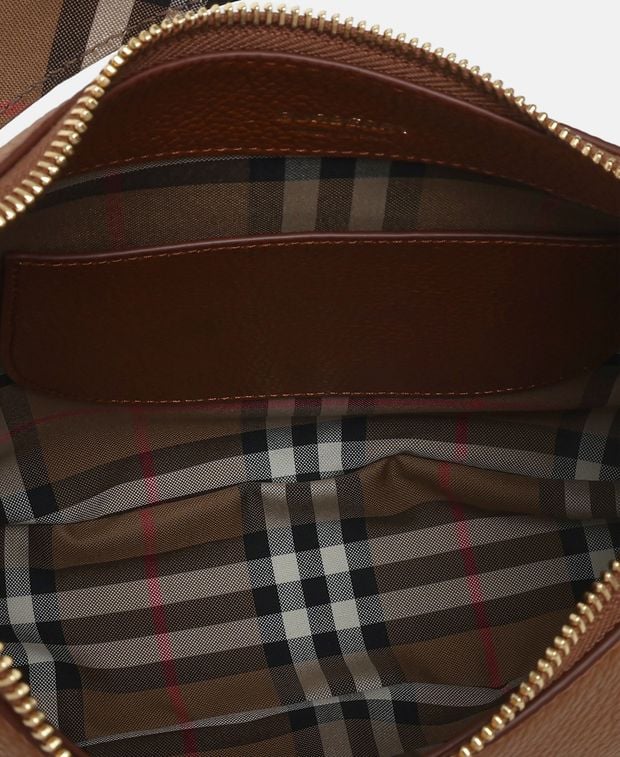 Burberry Leather handbag