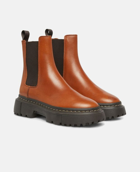 Hogan Chelsea boots