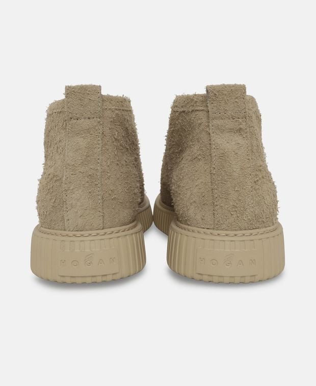Hogan Desert boots