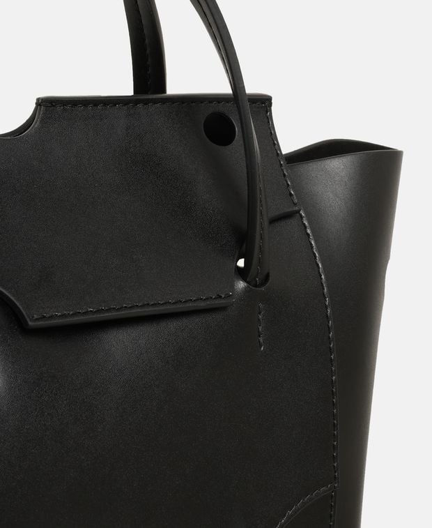 Off-White Leather handbag