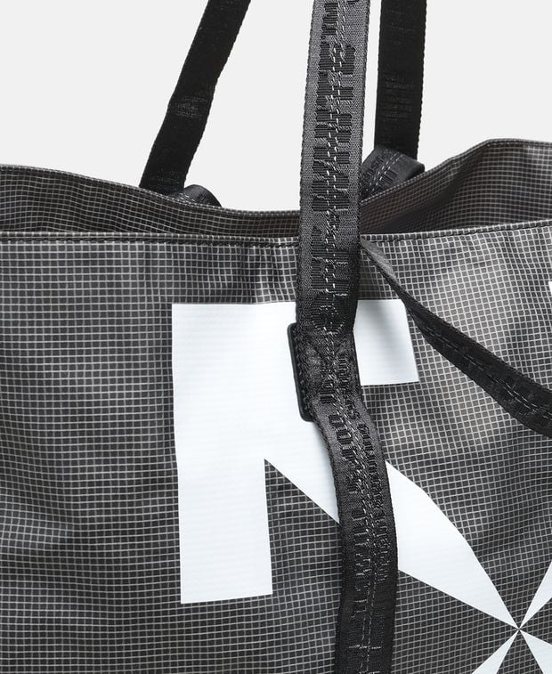 Off-White Shopper