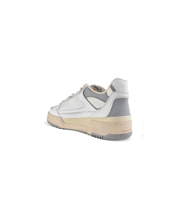 Golden Goose Deluxe Brand Sneakers
