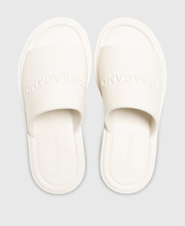 Salvatore Ferragamo Pool shoes Giuneva