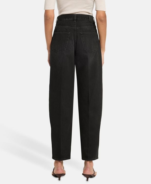 Toteme Tapered Jeans
