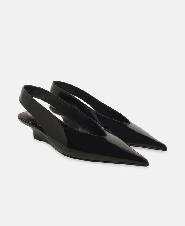 Toteme Slingback pumps