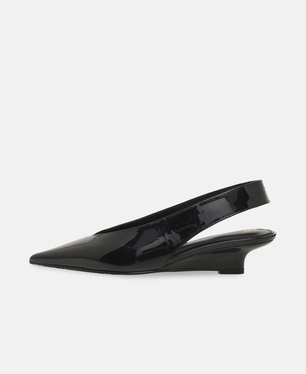 Toteme Slingback pumps