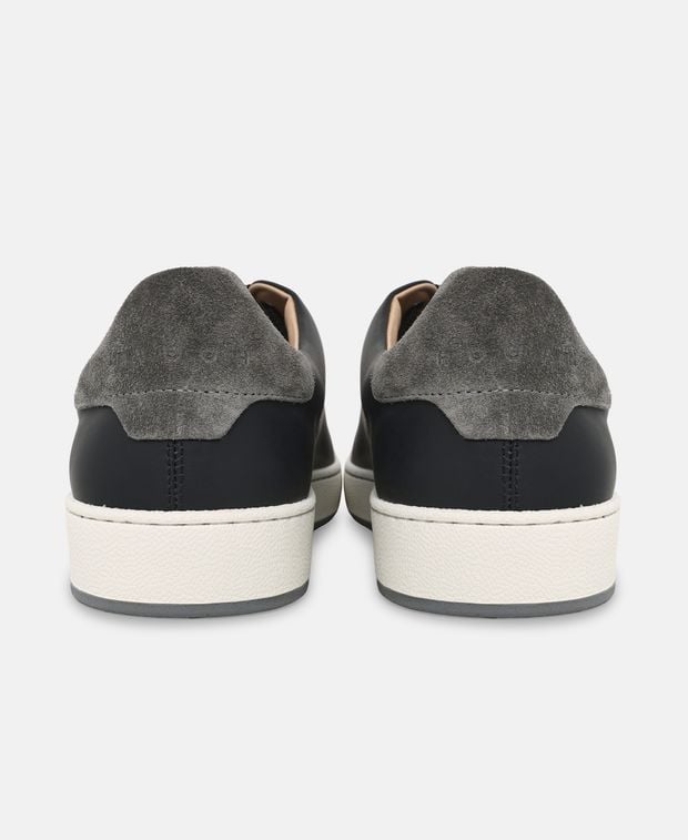 Hogan Sneakers
