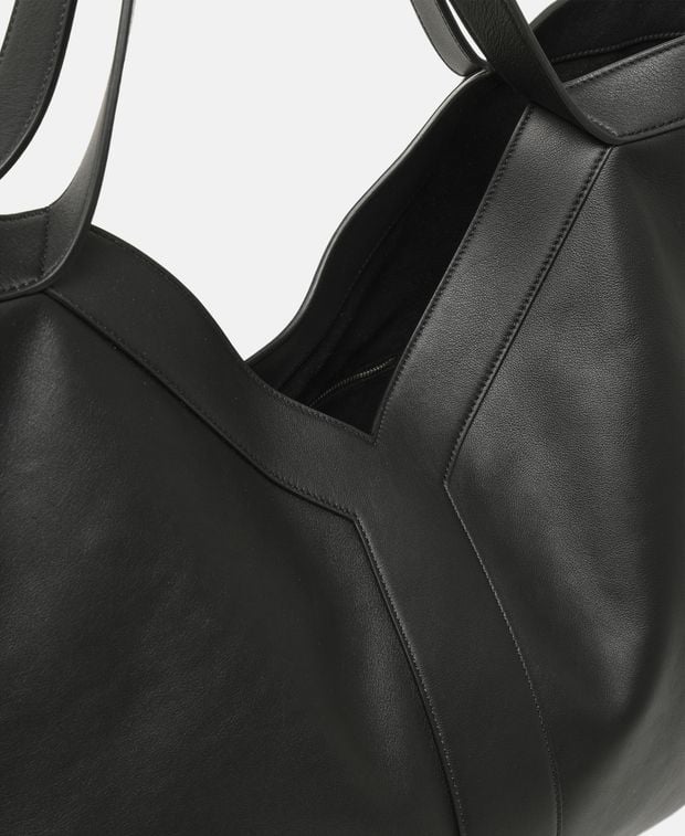 Saint Laurent Leather tote bag