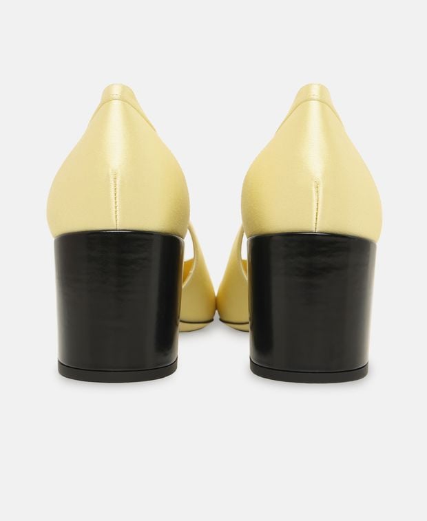 Prada Pumps